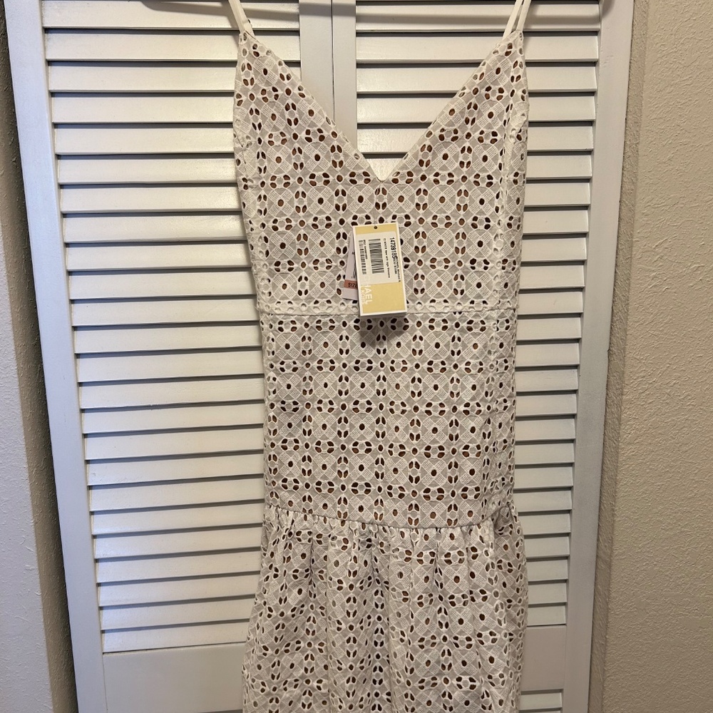 MICHAEL KORS EYELET MINI DRESS NWT Size 12 - Picture 3 of 6